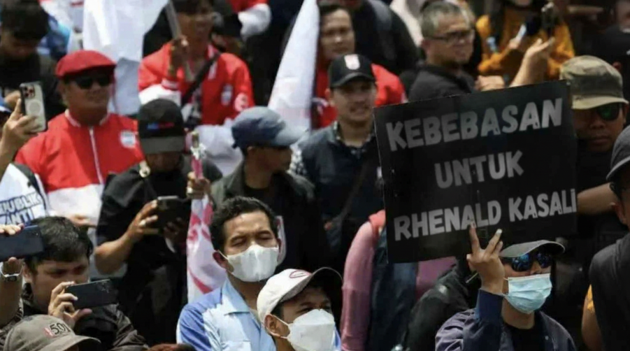 Seminar Nasional Transformasi Digital di Era Industri 5.0